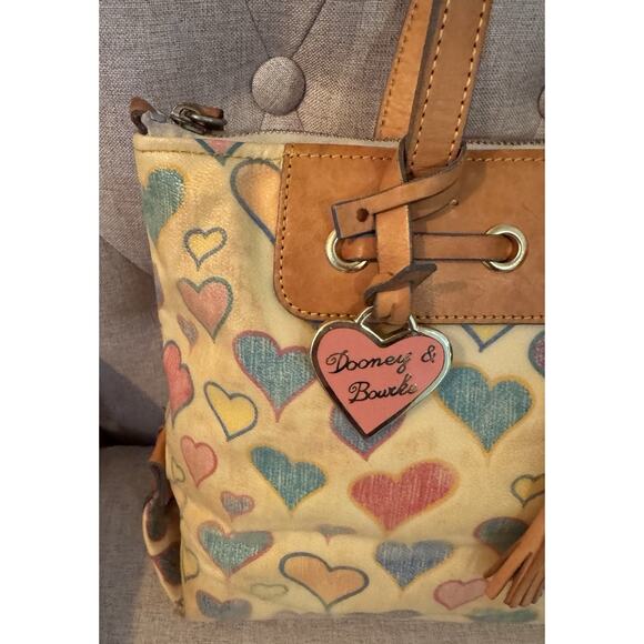 VINTAGE DOONEY & BOURKE Sweetheart Collection Scribble Heart Charm Shoulder Bag - Picture 4 of 16